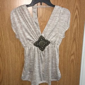 NWOT V-Neck Open Back Cap/Butterfly Sleeve Top